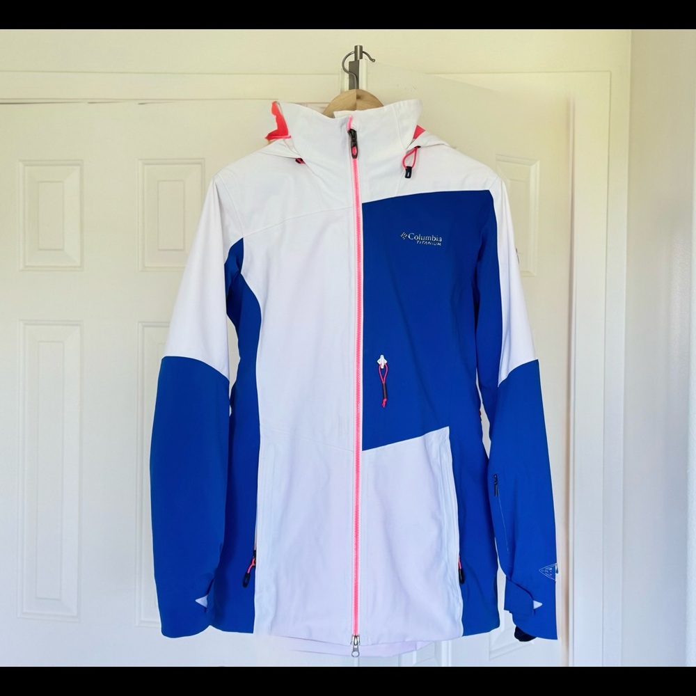 Clumbibia Titanium Insulated Waterproof, Wind Pro… - image 1